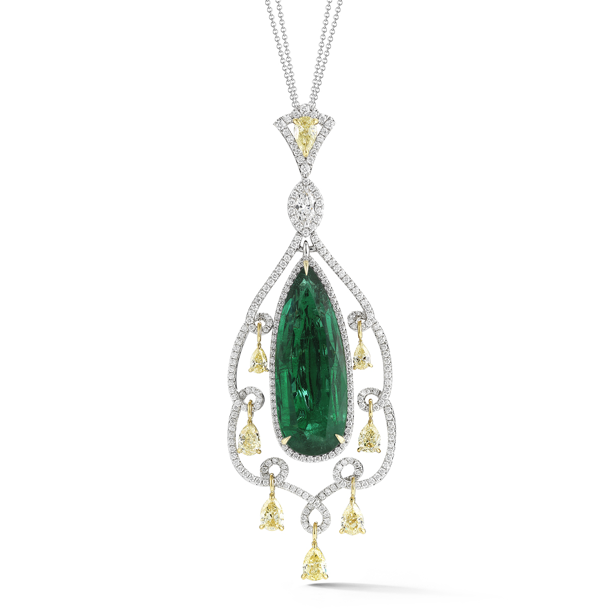 EMERALD NECKLACE WITH NATURAL S. SEA PEARL AND DIAMONDS