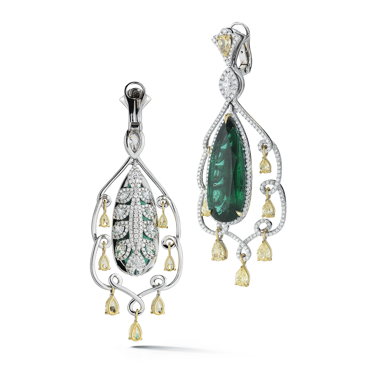 COLOMBIAN EMERALD AND DIAMOND EARRING